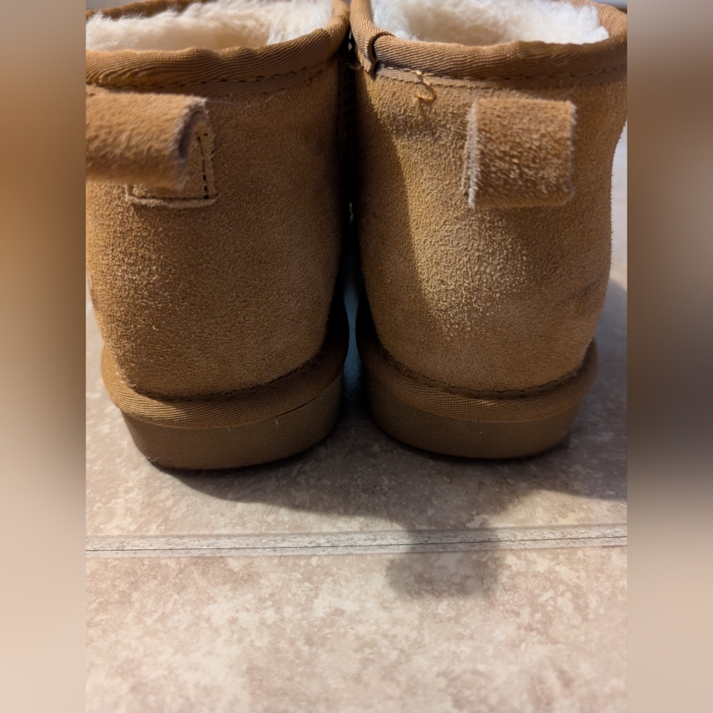 🤎 Steve Madden Faux Fur Lined Suede Booties - Picture 10 of 12